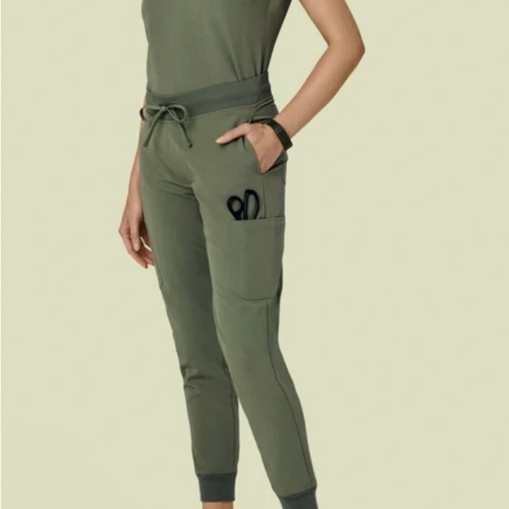 Sage  Green Women's top and jogger.